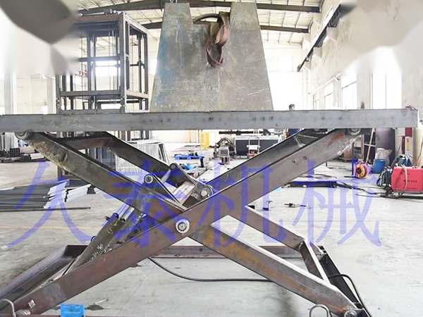 剪叉式视频展示