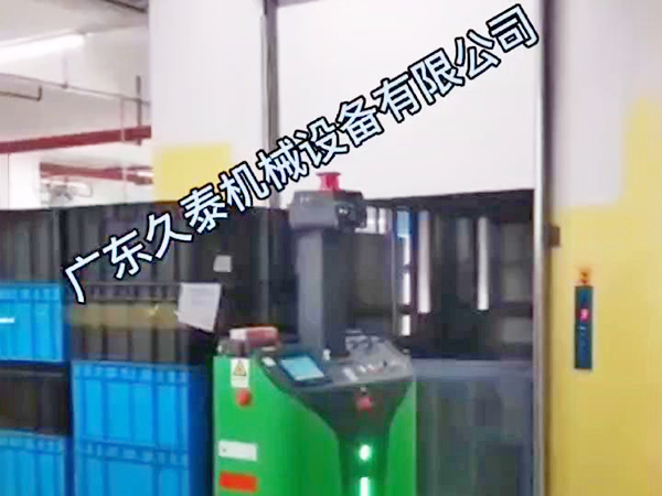 往复式提升机（AGV...